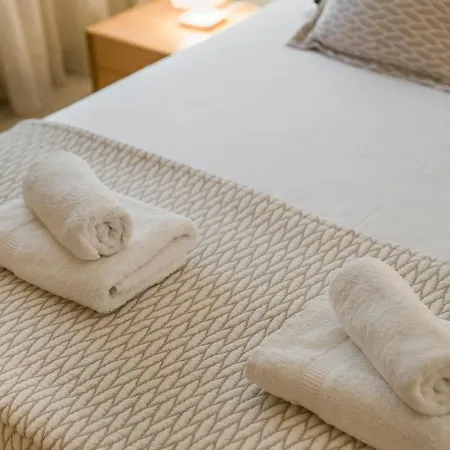 Night Flower アパート アルゴストリオン