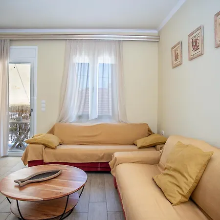 Night Flower アパート アルゴストリオン